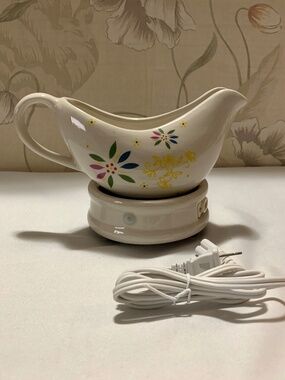 Temp-tations Tara Electric Ceramic Gravy Boat w/ Warmer Ivory Yellow Floral